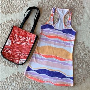 Beautiful and fun Lululemon top size 4